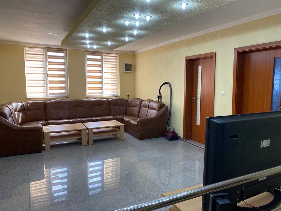 Vand sau inchiriez casa