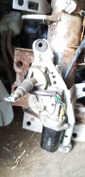 Продам запчасти от х трейл