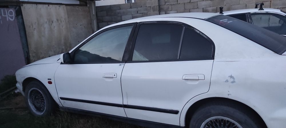 Машина сатам галант