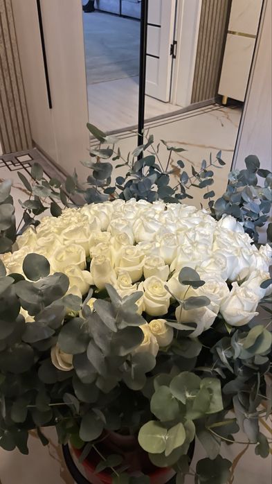 101 роза свежие цветы