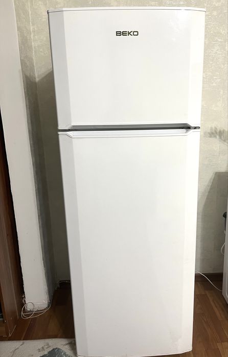 Продам холодильник Beko