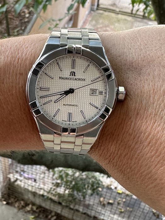 Vand ceas Maurice Lacroix Aikon automatic, 42mm, diver 200M