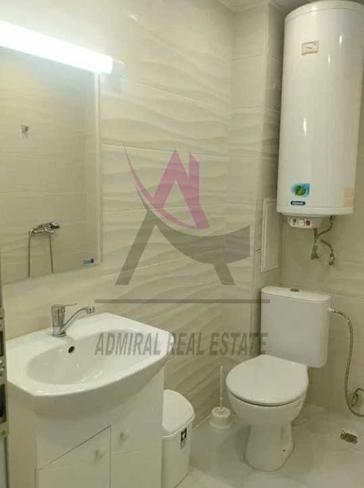 Боксониера -обзаведена -Младост