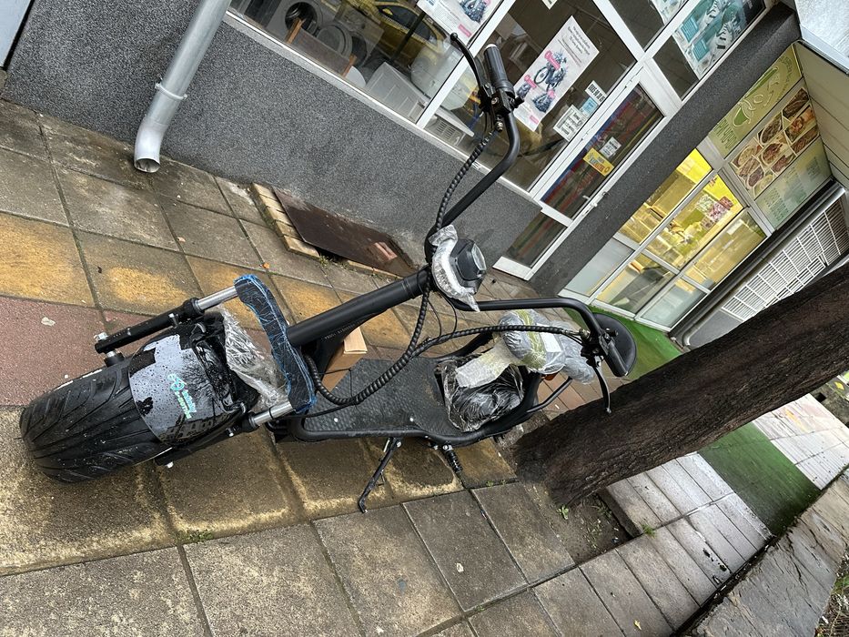 Пордавам електрчески скутер харли