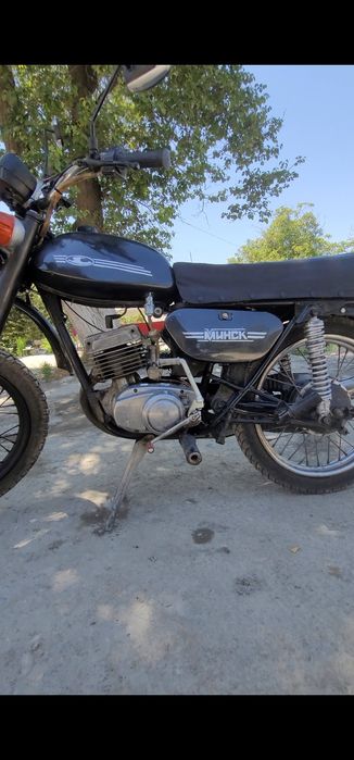 Mensk motosekil zuridan