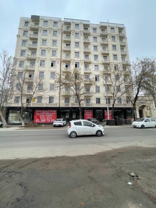 Сотилад Литературный йул йузида углавой,нотурар , 1- кават , 258 кв.
