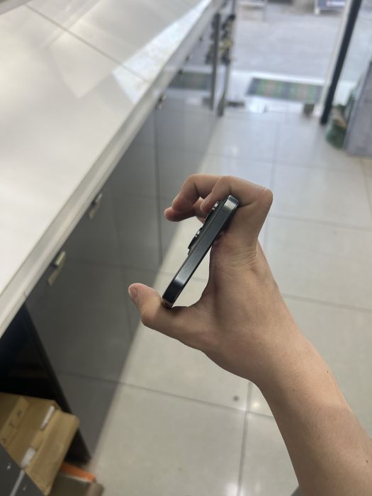 Iphone 15 pro max 1 TB E SIM