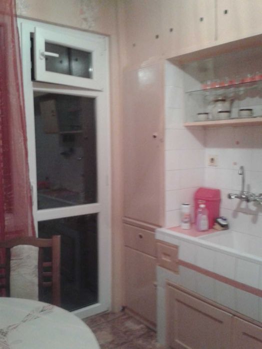 Двустаен апартамент в квартал Гагарин