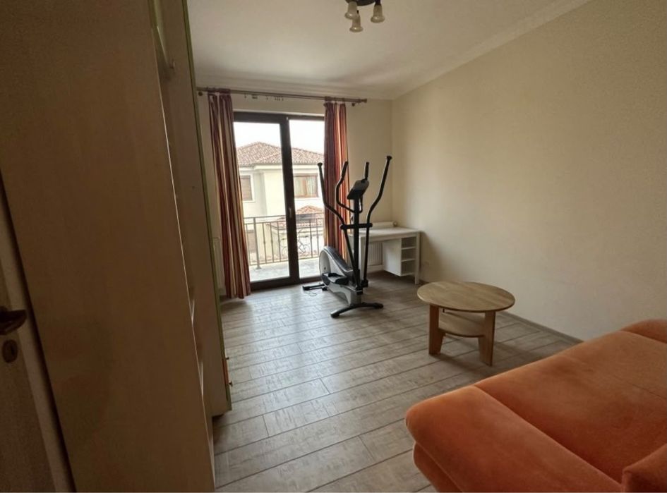 Închiriez apartament 3 camere Giroc, zona Planetelor | 72 mp |