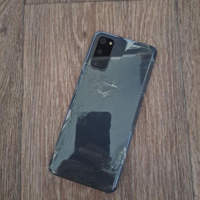 Samsung s20 на запчасти