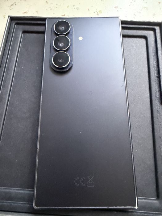 Samsung Z FOLD 7