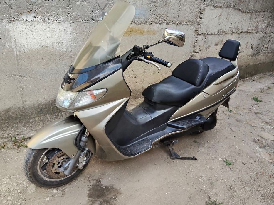 Moto Burgman 400 Anno 99 Motorcycle Suzuki Burgman 400 Del 2002