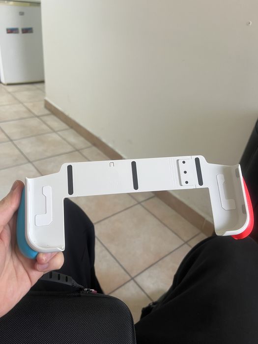 Vand Nintendo Switch Oled in stare perfecta !!