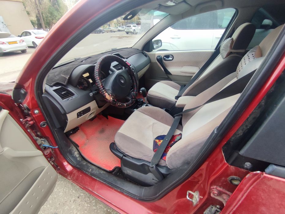 Продам Рено меган 2