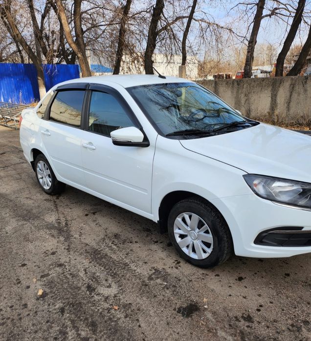 Авто Лада Гранта