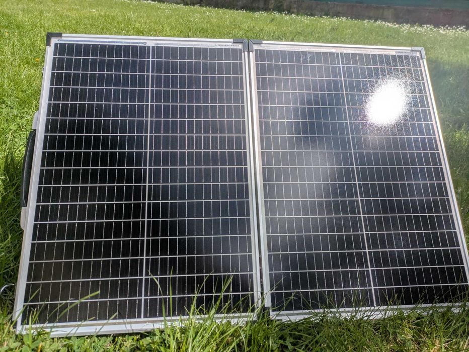 Преносима соларна система