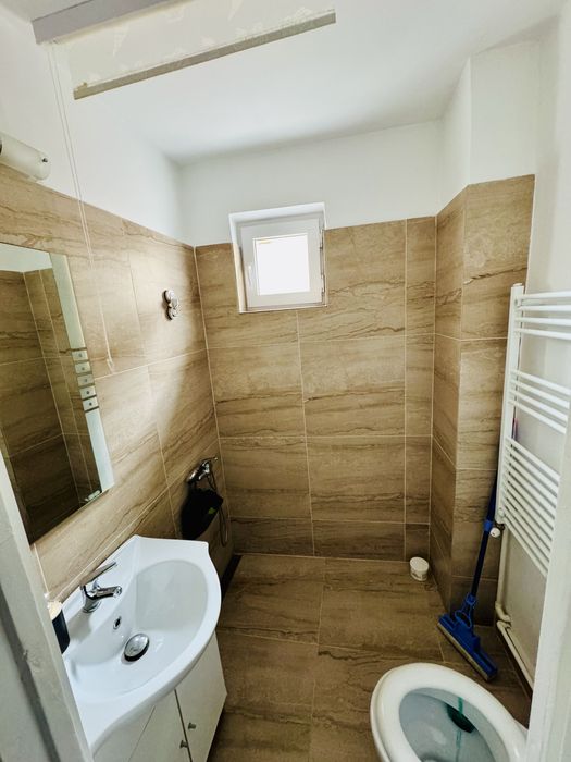 Apartament de închiriat complet utilat!