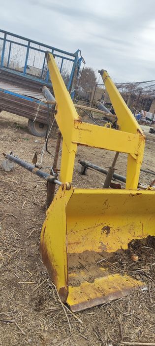 Погрузчик сотилади.