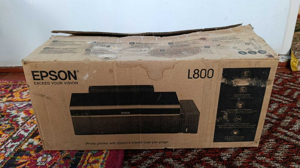 Epson L800 yaxshi Holatda Sotiladi!