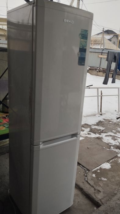 Продам холодильник Беко