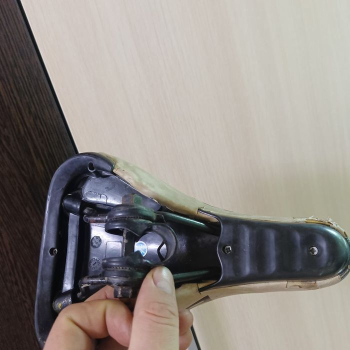 Продам седло для велосипеда