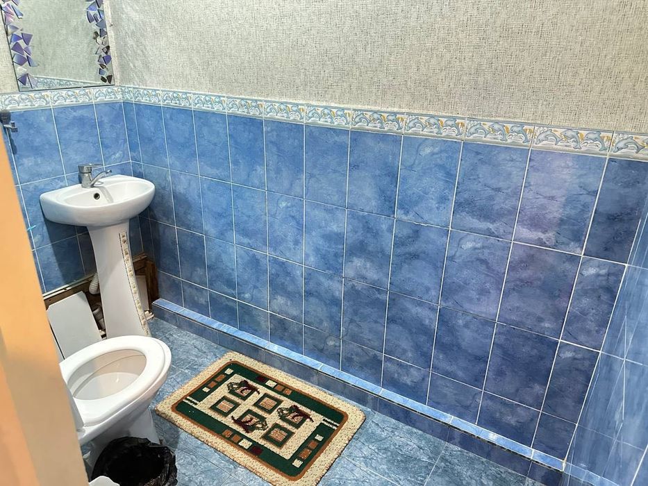 Sergiliy 7 metro 4 bekat 200 metr BEZ MAKLER Qizlarga