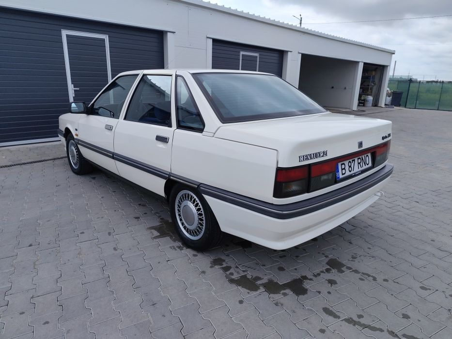 RENAULT 21 1990 — imagine 3