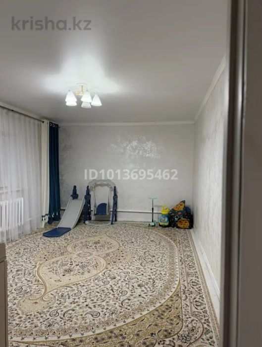 Жаңаталаптан үй Сатылады