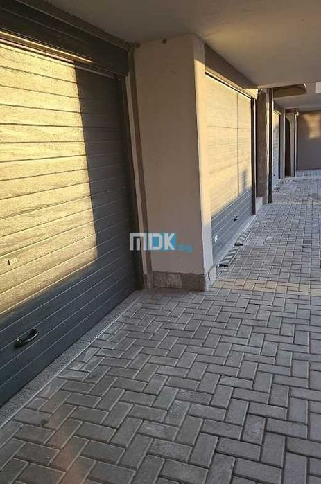 Обзаведена къща с гараж Беломорски