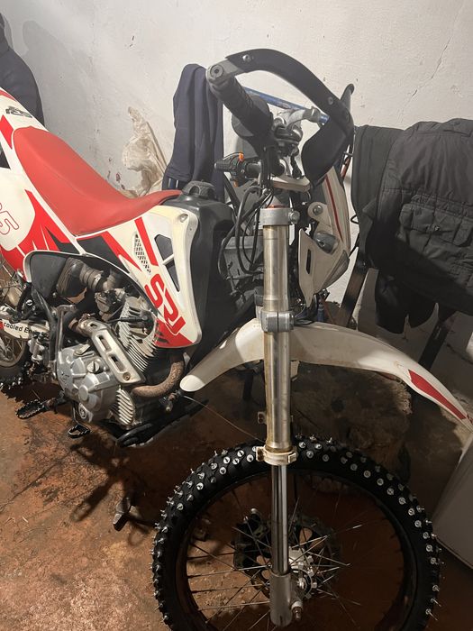 Мотоцикл 250 кубов