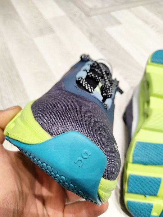 On CloudTec кроссовки оригинал