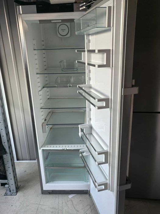Продавам хладилник и фризер на марката LIEBHERR