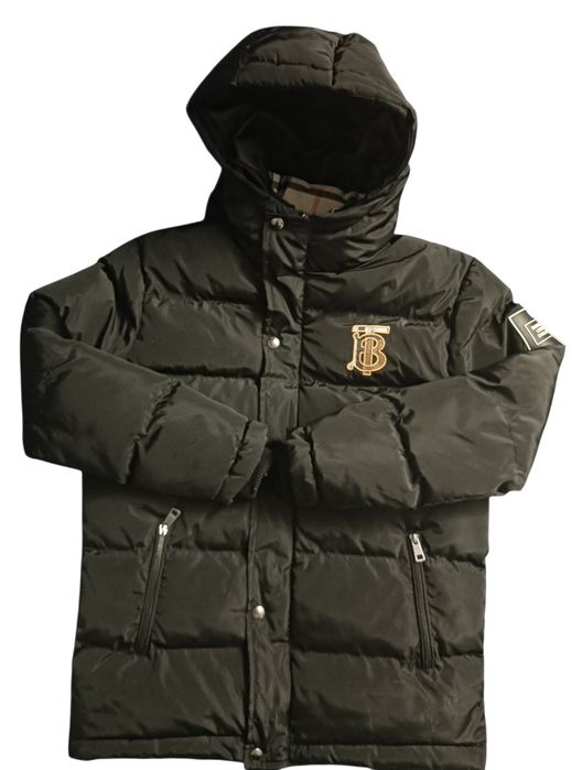 Geaca Burberry URGENT