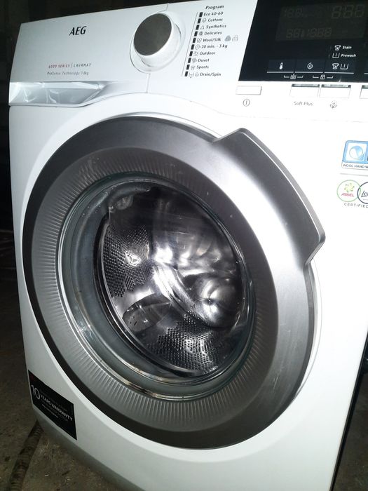 Спешно продавам пералня AEG Lavamat Pro Sense 6000