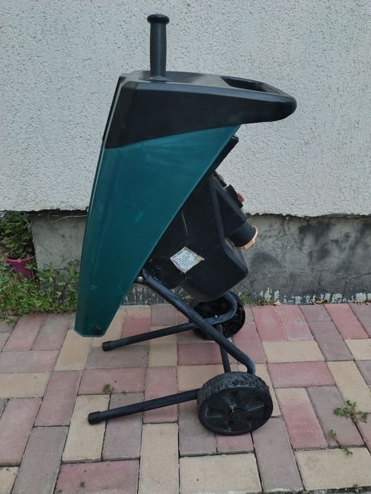 Tocător resturi vegetale