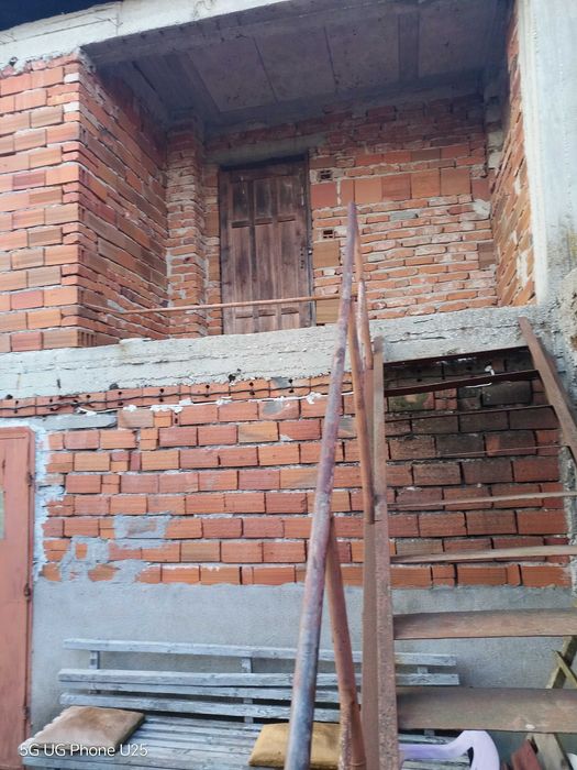 Продавам къща в Узунджово