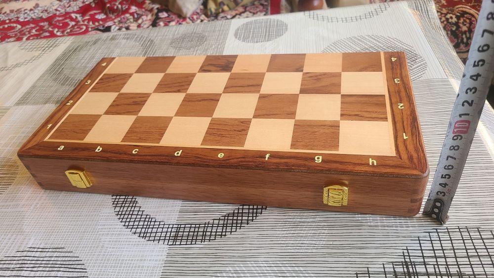 Шахматы деревянные