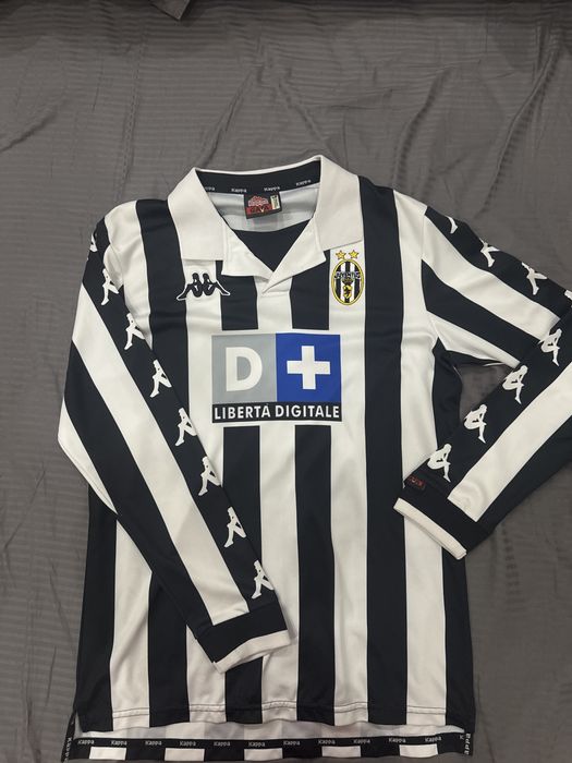 Juventus Retro jersey
