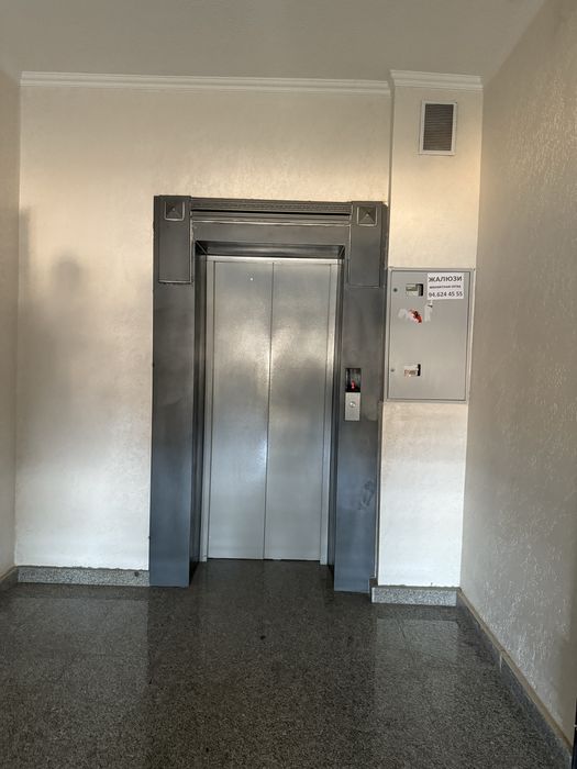 4 комн/ 9 и 10 этаж ( 225 квм) Юнусабад-9 ЖК Комфорт Хаус