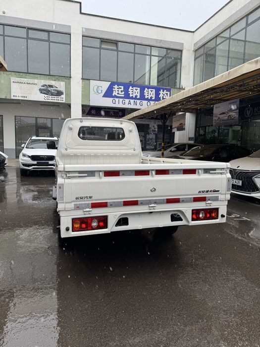 Changan gruzavoy sotuvda