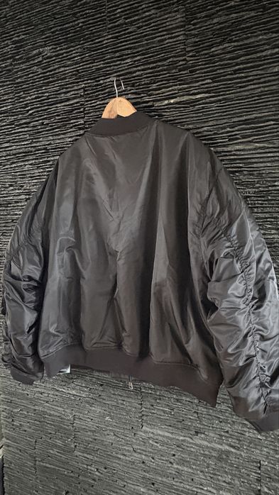 Мъжко зимно яке бомбър