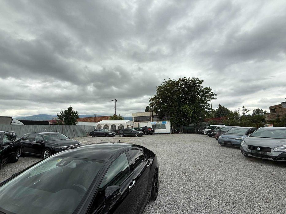 Дава се под наем Гараж / Паркомясто в София, 7-ми 11-ти километър - 1000 кв.м за 35.7 € - Снимка #2