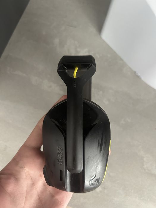 Слушалки logitech G435