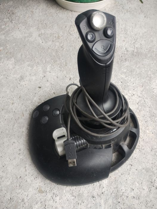 Джойстик за игри