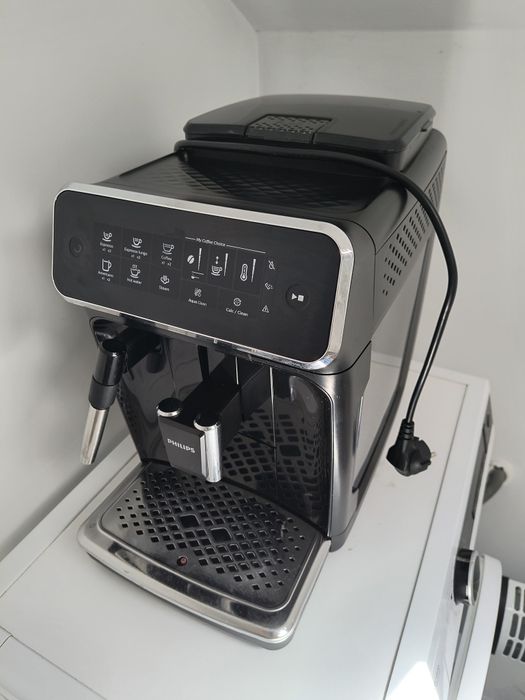 Espressor automat Philips EP3221/40