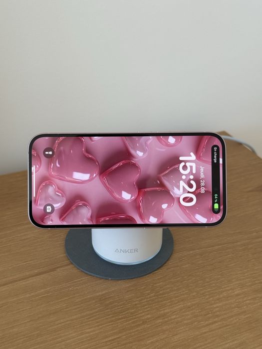 Безжично зарядно Anker 623 Wireless charger (MagGo)