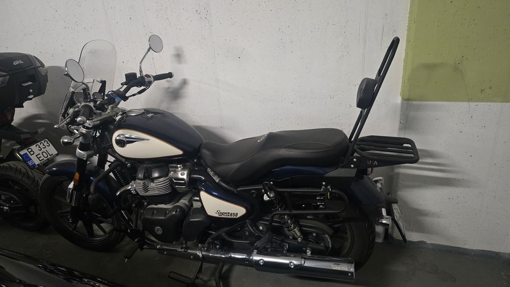 Vand  motocicleta Royal Enfield  Super Meteor Stelar 650