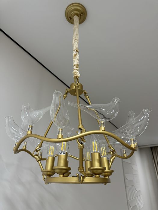 Продаю две люстры