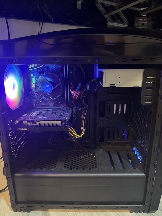 Pc gaming i5 9400F GTX 1650 16gb ram
