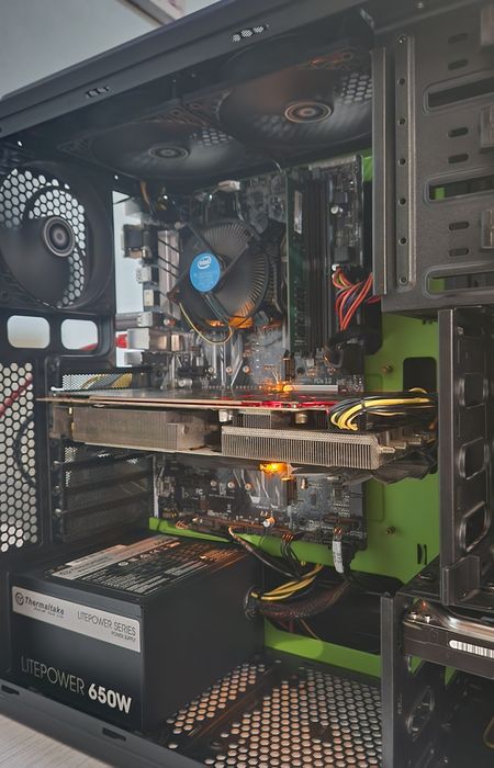 Геймърски компютър за лек гейминг-i5 6500, GTX 1070ti, 120 SSD, 1TB HD